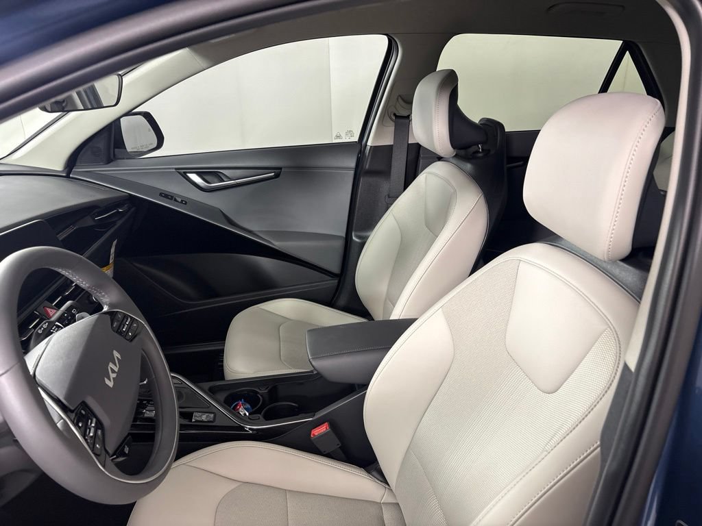 New 2026 Kia Niro EX FWD image 27