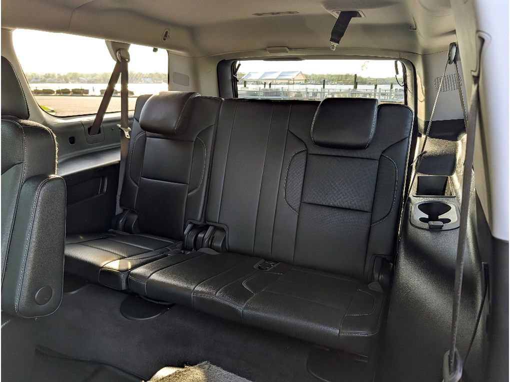 Used 2019 Chevrolet Suburban Premier AWD/4WD image 14