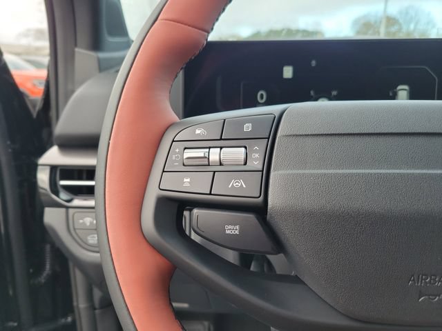 New 2026 Kia Sportage SX FWD image 17