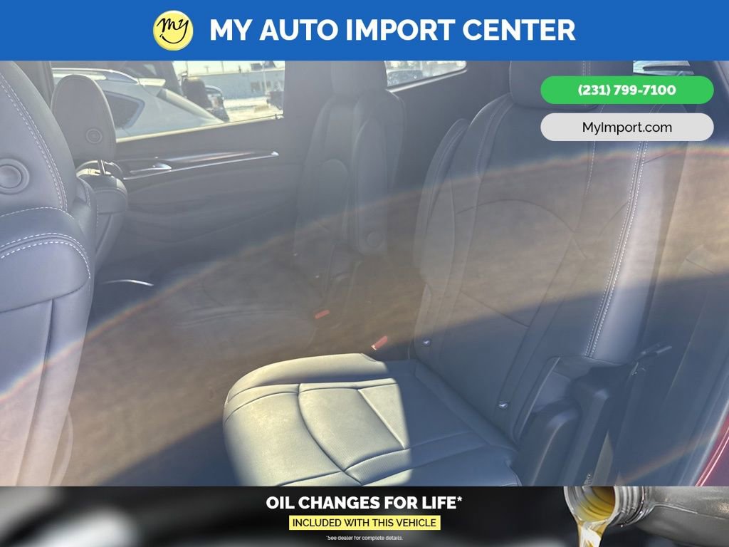 Used 2024 Buick Enclave Premium image 20