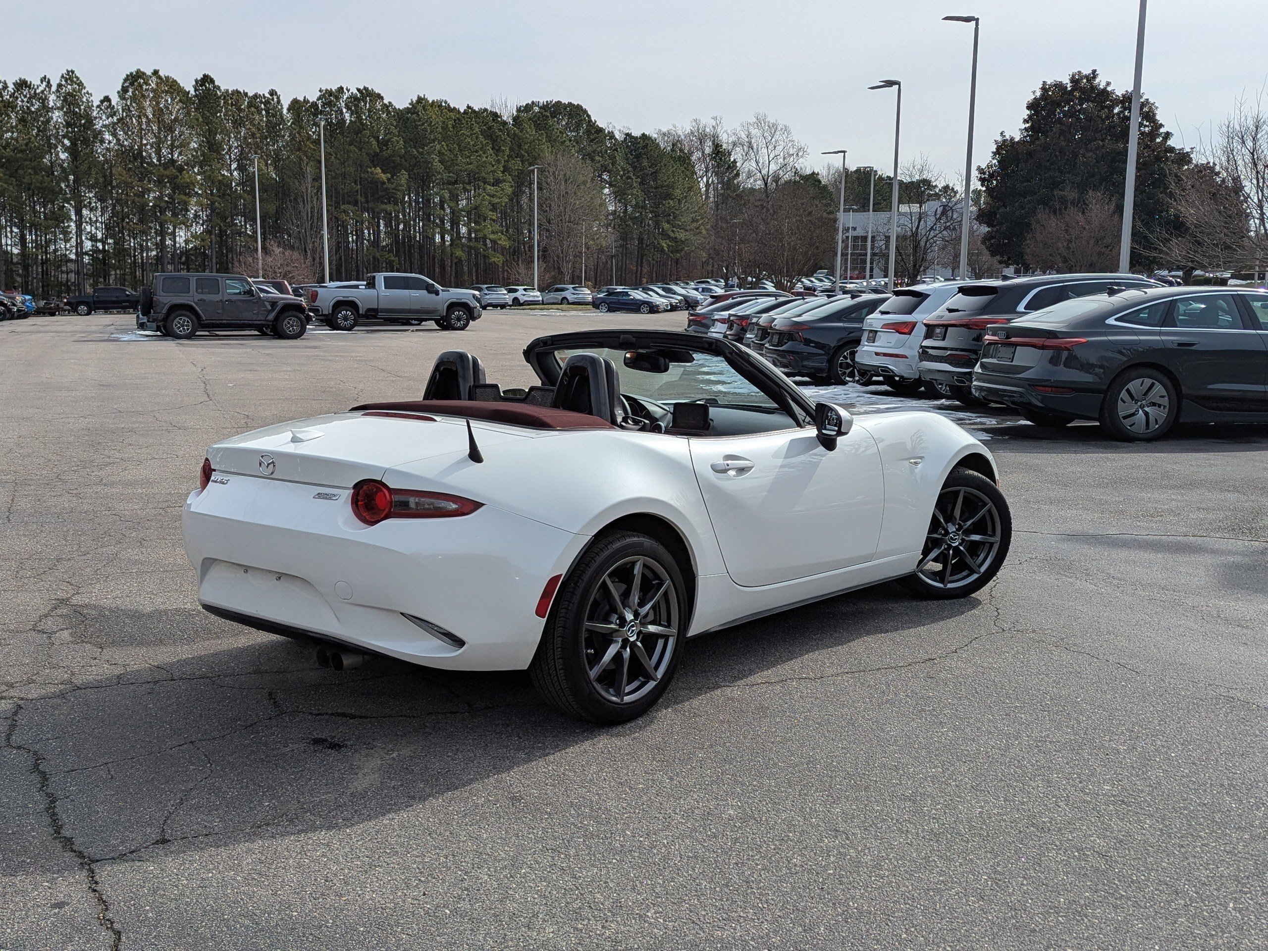 Used 2018 MAZDA MX-5 Miata Grand Touring image 5