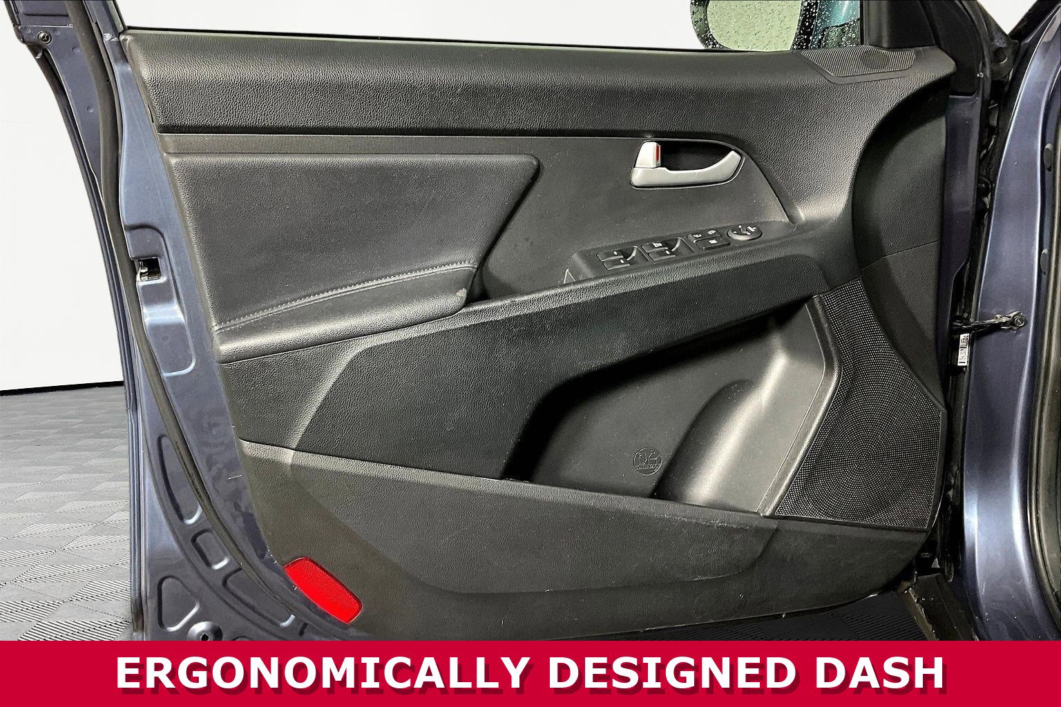 Used 2013 Kia Sportage LX w/ Convenience Pkg image 18