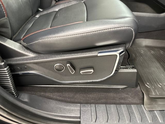 Certified 2023 Ford F150 Lariat w/ Equipment Group 502A High image 11