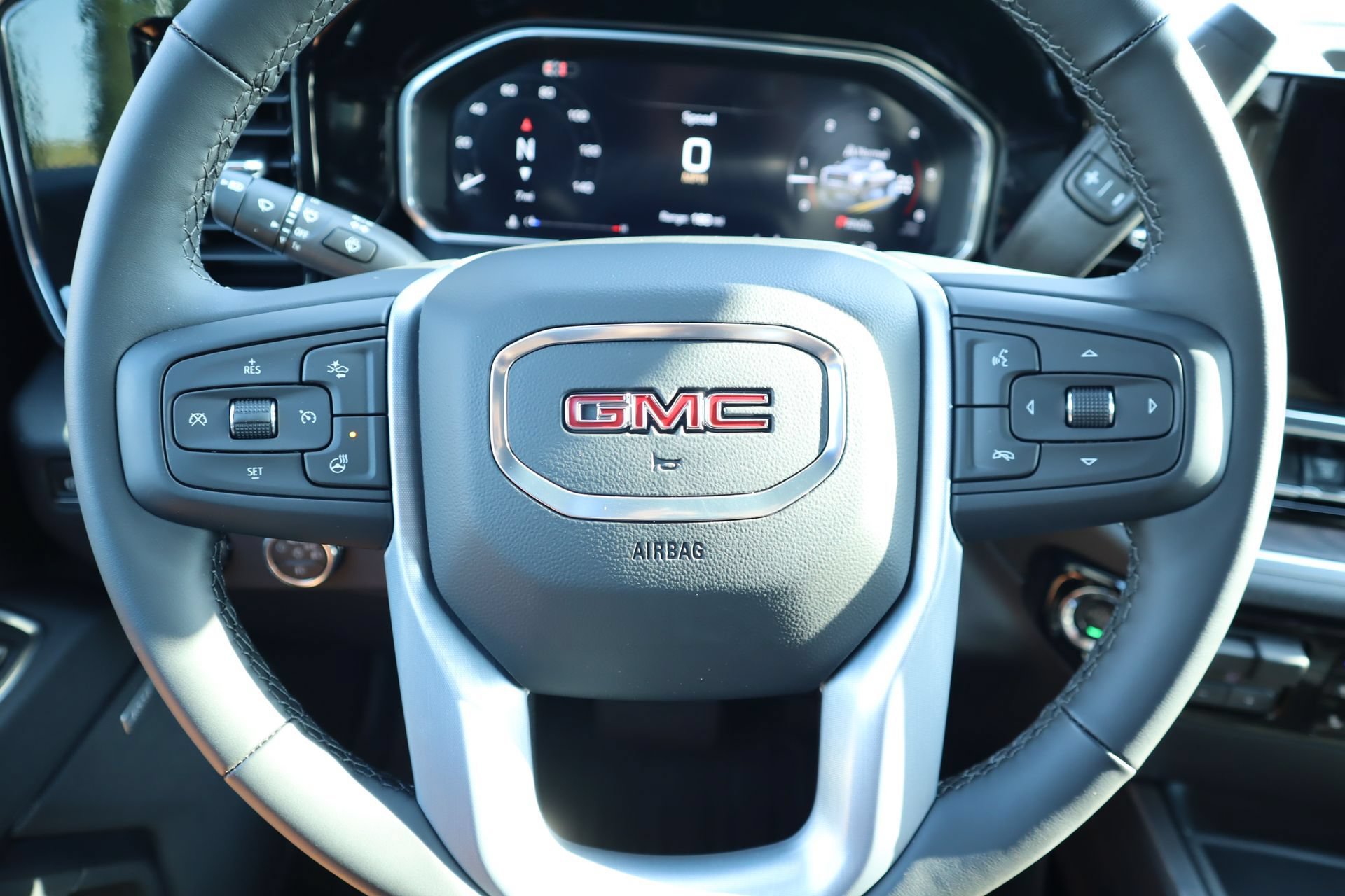 New 2026 GMC Sierra 2500 SLT w/ SLT Premium Package AWD/4WD image 6