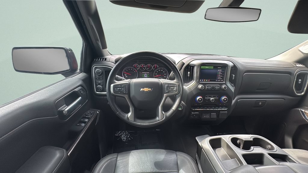 Used 2021 Chevrolet Silverado 1500 LT AWD/4WD image 12