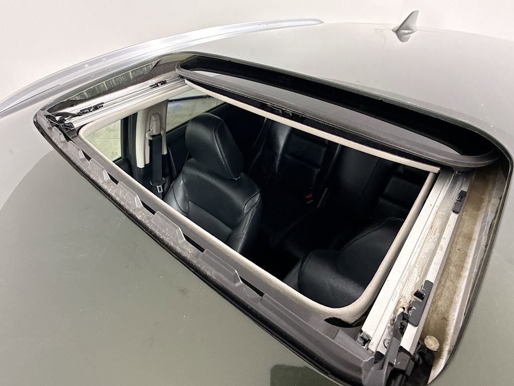 Used 2018 Honda HR-V EX-L image 24