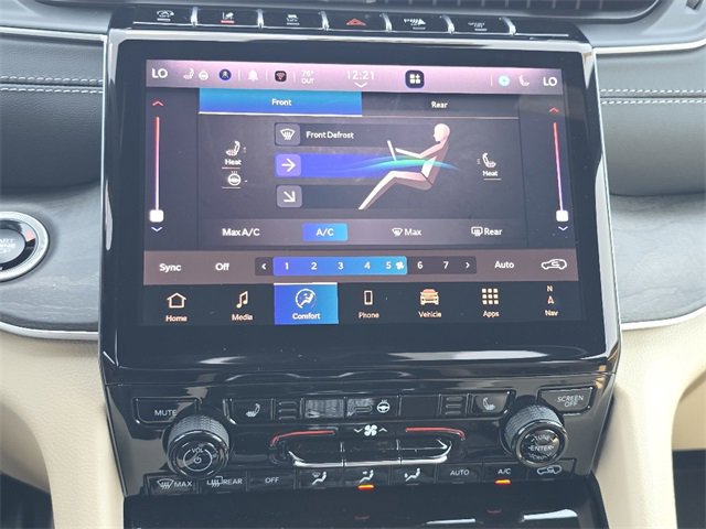 New 2025 Jeep Grand Cherokee L Limited image 12