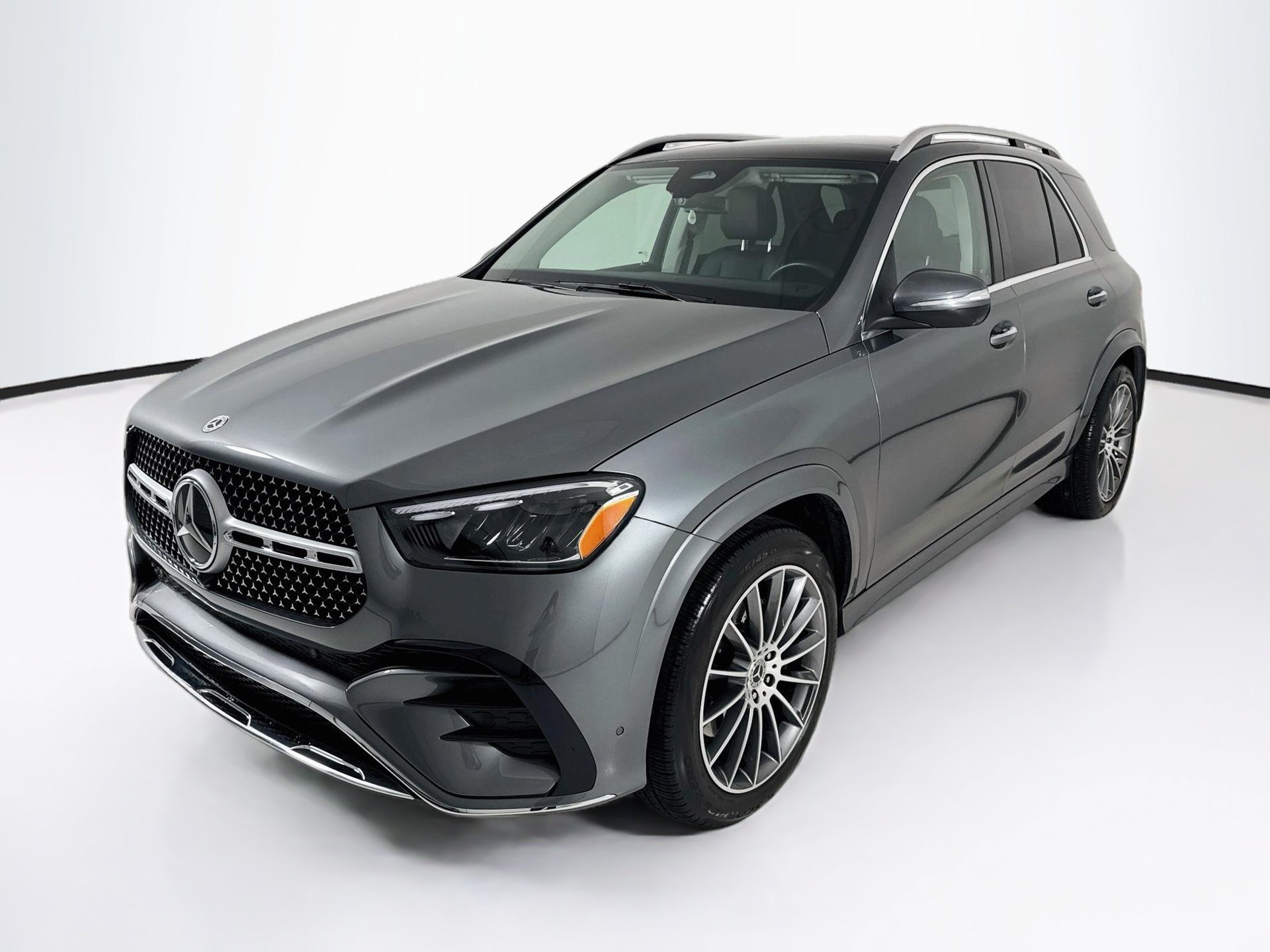 Certified 2025 Mercedes-Benz GLE 350 4MATIC image 3