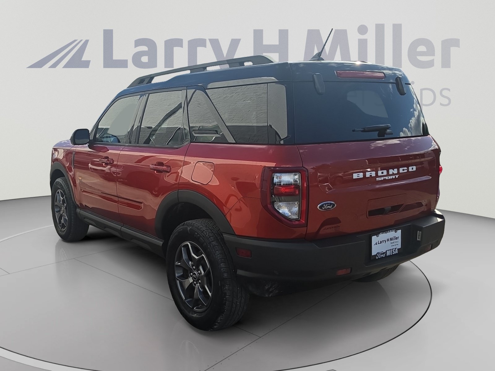 Used 2023 Ford Bronco Sport Badlands w/ Premium Package AWD/4WD image 3