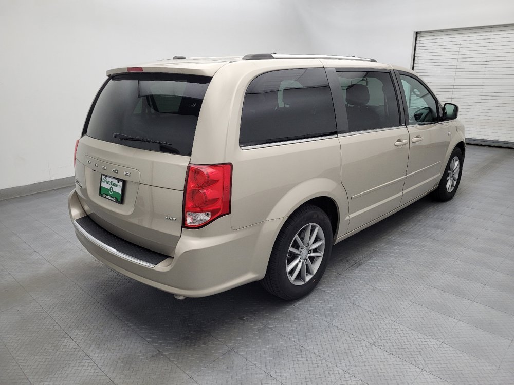 Used 2014 Dodge Grand Caravan SXT FWD image 9