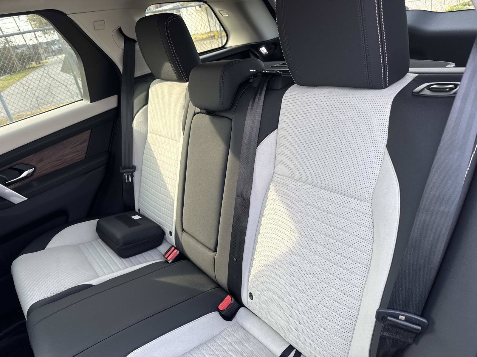 New 2025 Land Rover Discovery Sport S AWD/4WD image 8