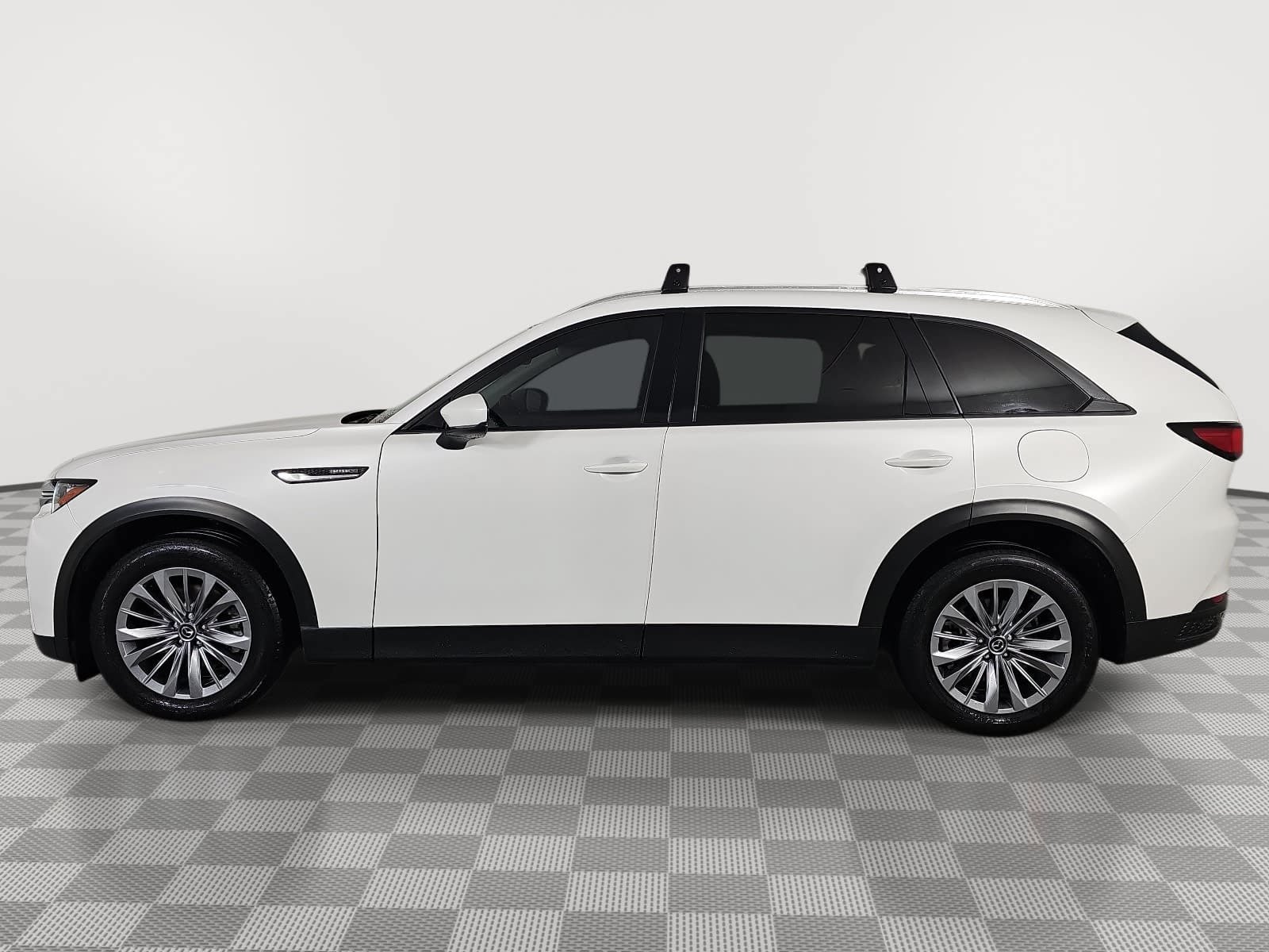 Used 2024 MAZDA CX-90 Plug-In Hybrid w/ Preferred AWD/4WD image 5