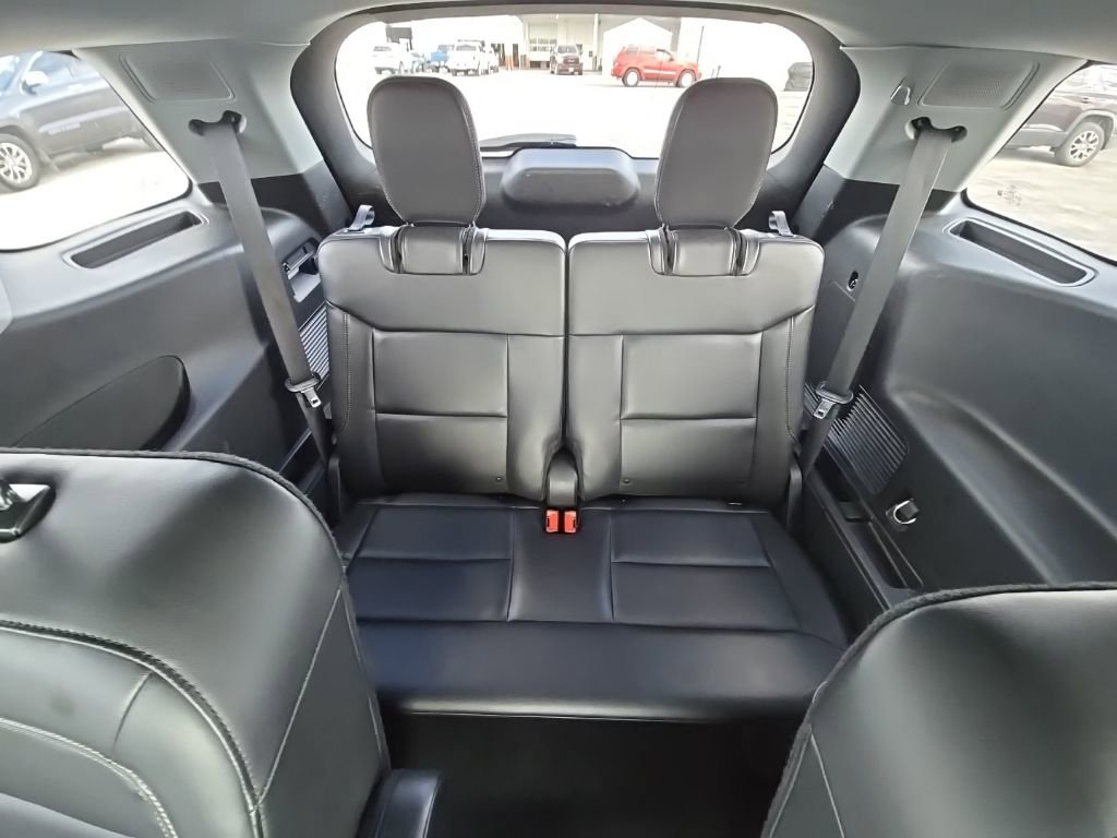 Used 2022 Ford Explorer XLT w/ Equipment Group 202A image 20