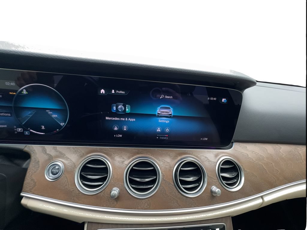 Used 2023 Mercedes-Benz E 350 4MATIC Sedan image 44