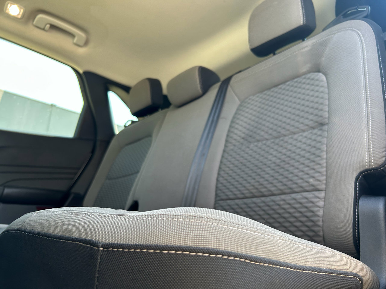 Used 2021 Ford Escape SE w/ Cold Weather Package image 9