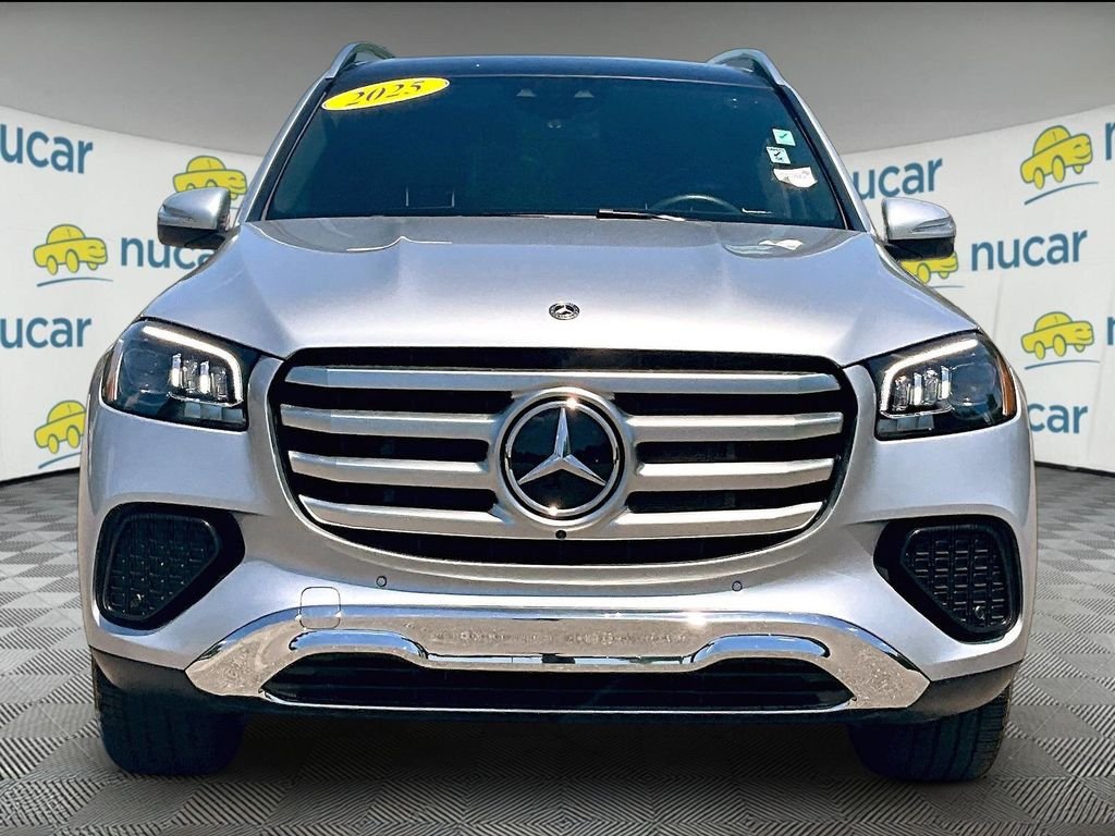 Used 2025 Mercedes-Benz GLS 450 4MATIC image 2