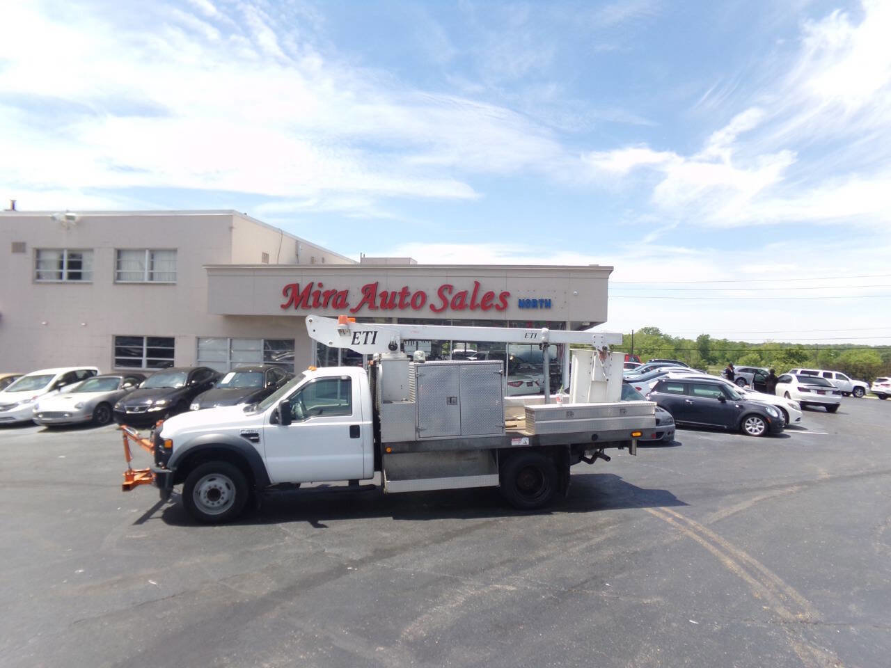 Used 2008 Ford F450 XL image 2