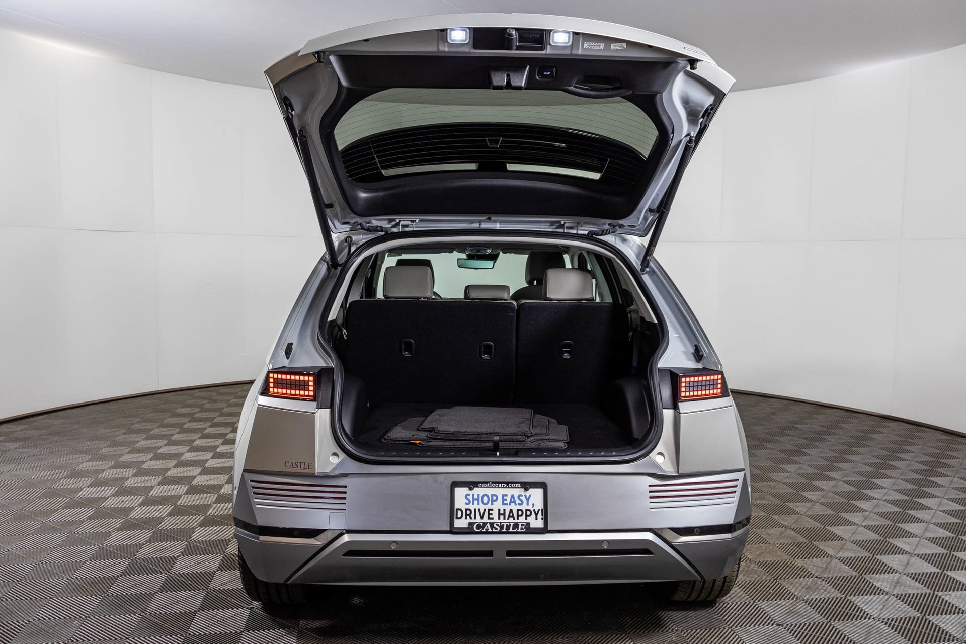 Used 2024 Hyundai Ioniq 5 Limited image 42