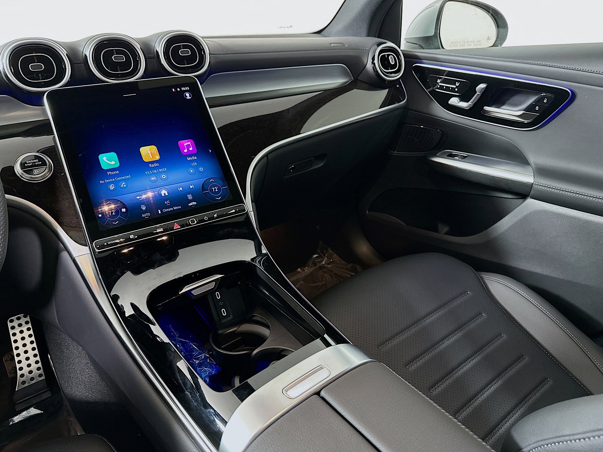 New 2025 Mercedes-Benz GLC 300 4MATIC image 23