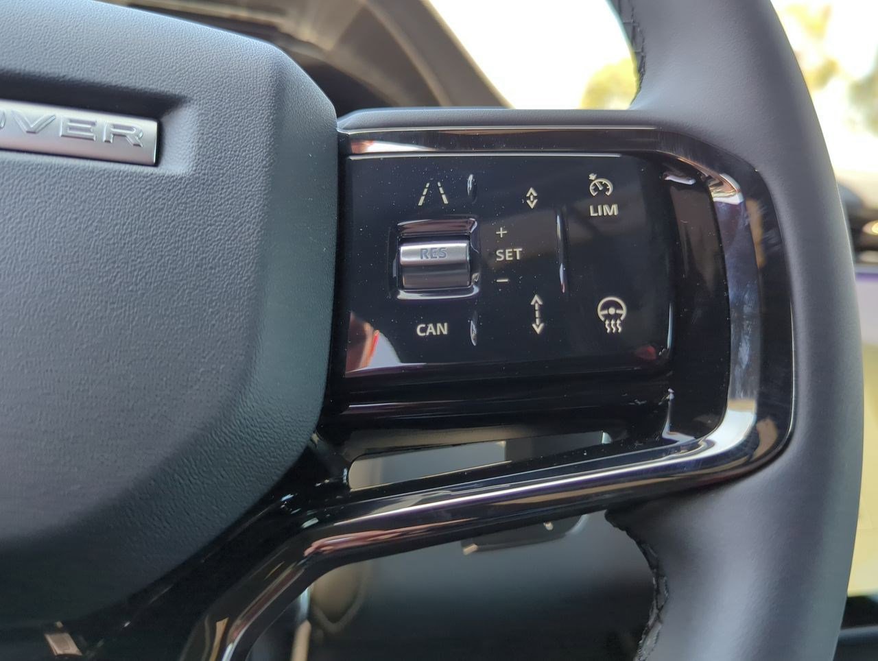 New 2026 Land Rover Range Rover Evoque S image 12