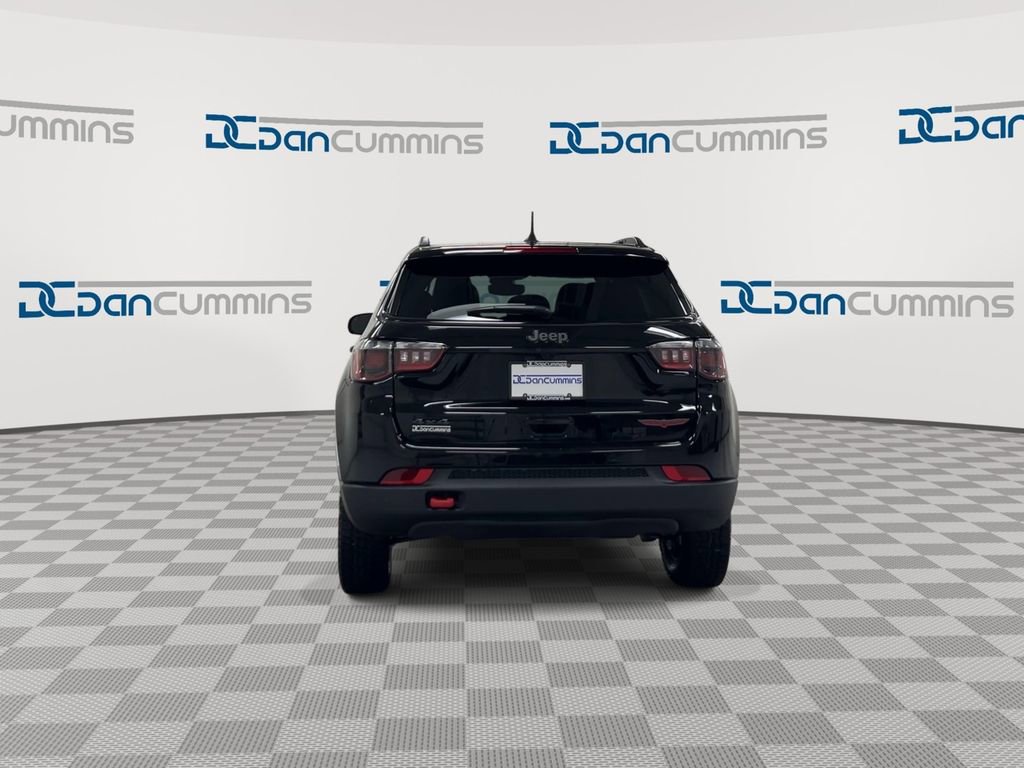 New 2026 Jeep Compass Trailhawk image 7