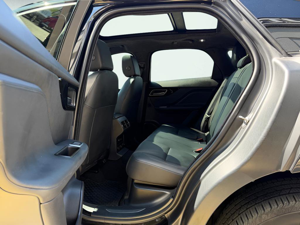 Used 2019 Jaguar F-PACE Premium AWD/4WD image 20