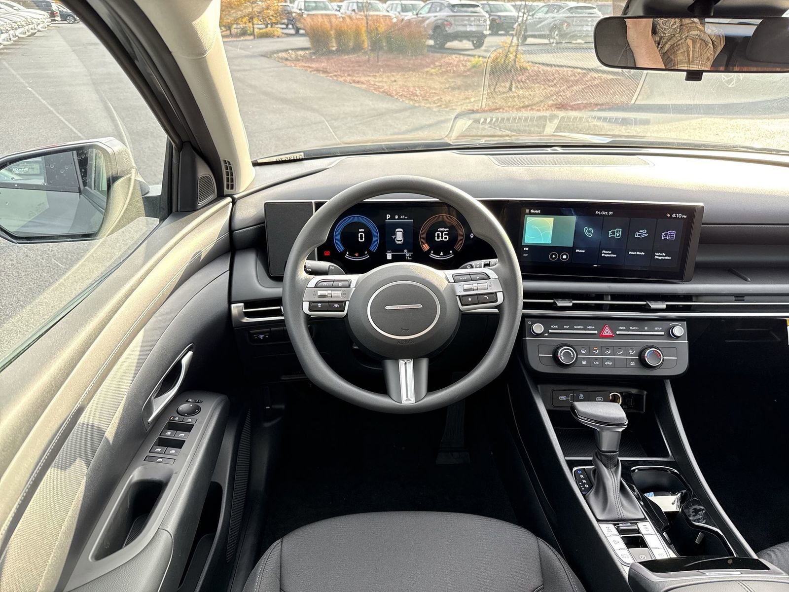 New 2026 Hyundai Tucson SE image 16