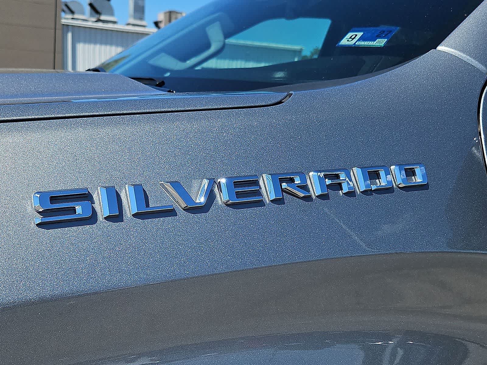 Certified 2024 Chevrolet Silverado 1500 LT AWD/4WD image 37