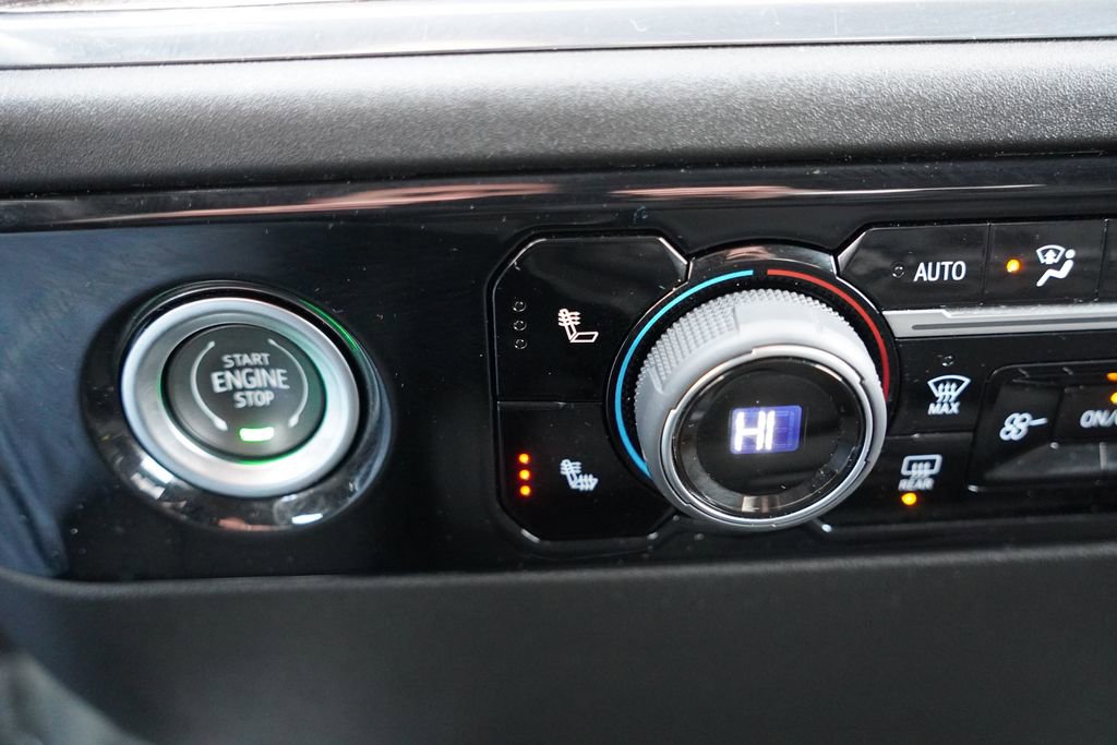 Certified 2024 Chevrolet Silverado 1500 LT image 26