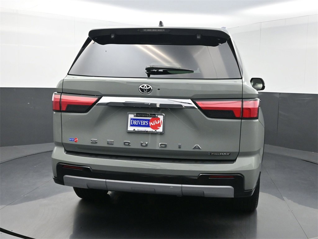 Used 2025 Toyota Sequoia Limited image 46