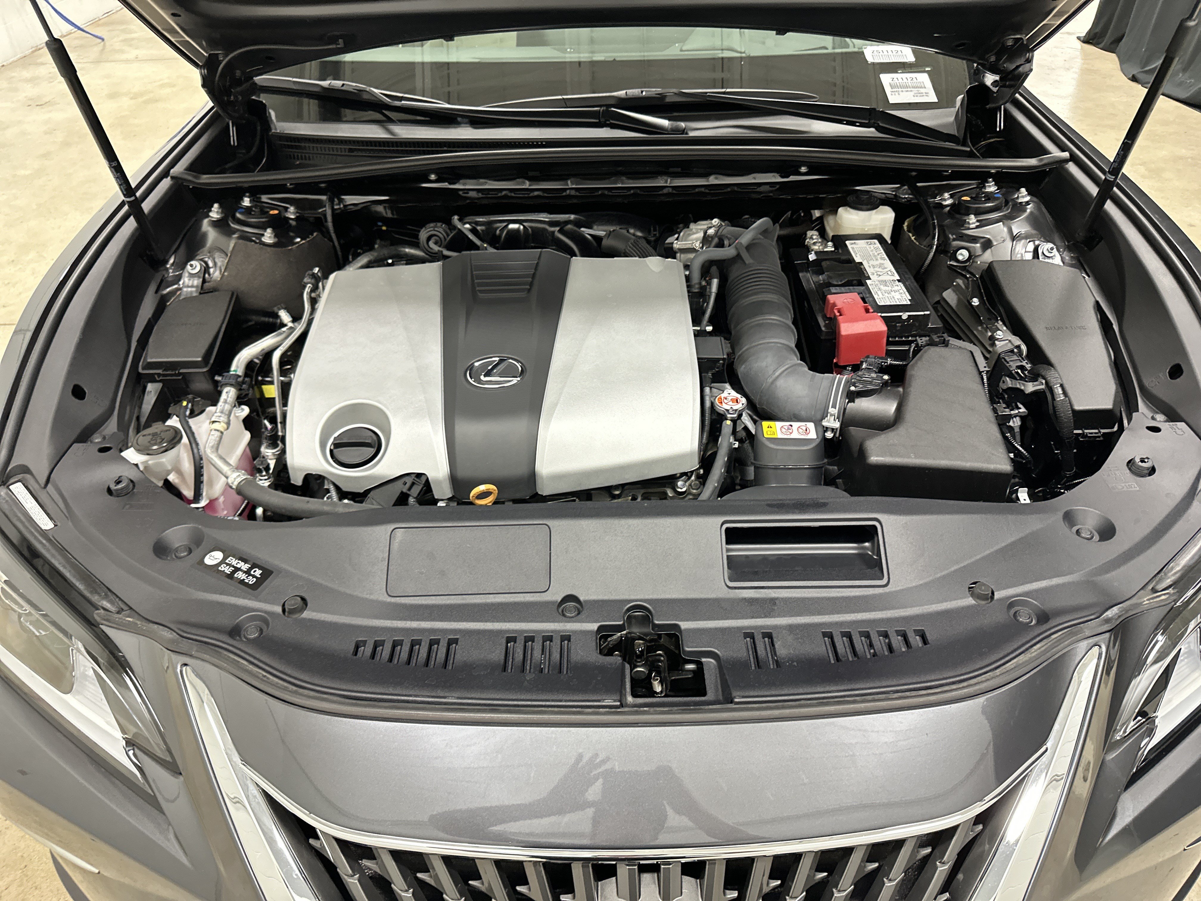 Certified 2025 Lexus ES 350 w/ Accessory Package (Z2) FWD image 34