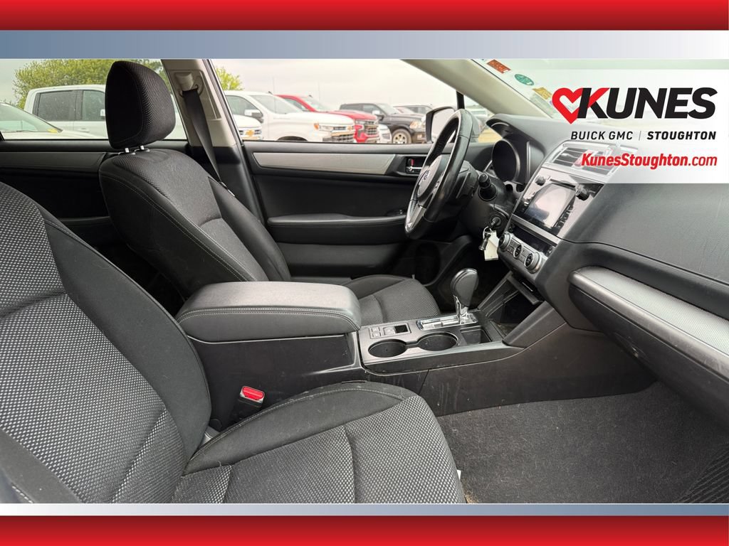 Used 2017 Subaru Outback 2.5i Premium AWD/4WD image 41