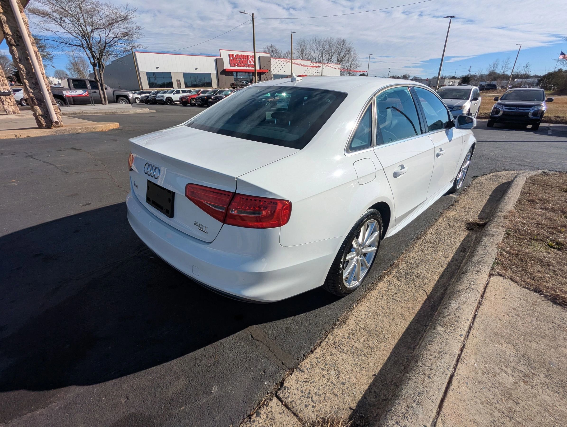 Used 2014 Audi A4 2.0T Premium Plus image 7