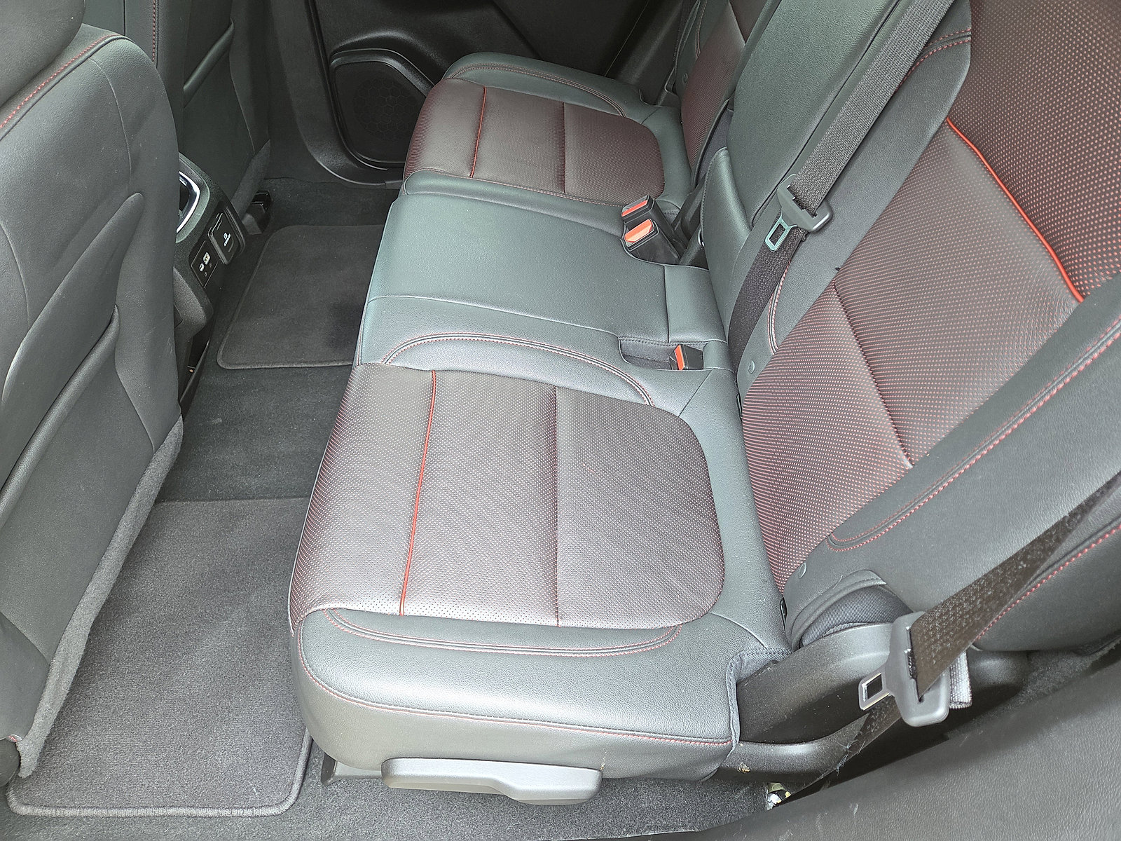 Used 2023 Chevrolet Blazer RS image 16