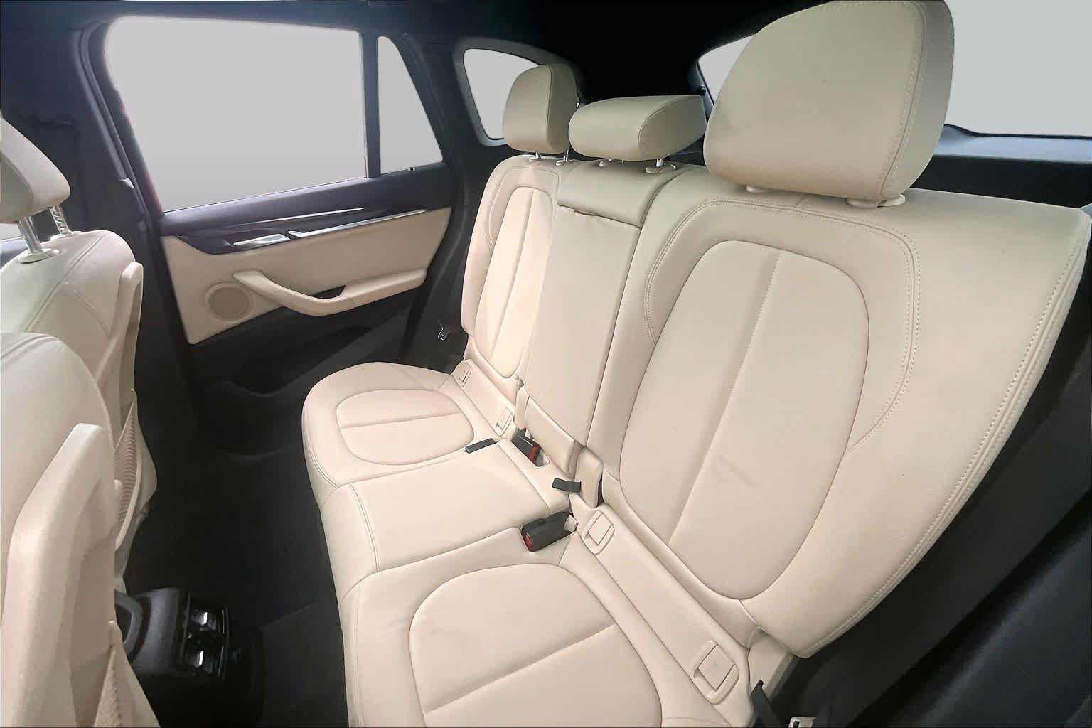 Used 2018 BMW X1 xDrive28i AWD/4WD image 19