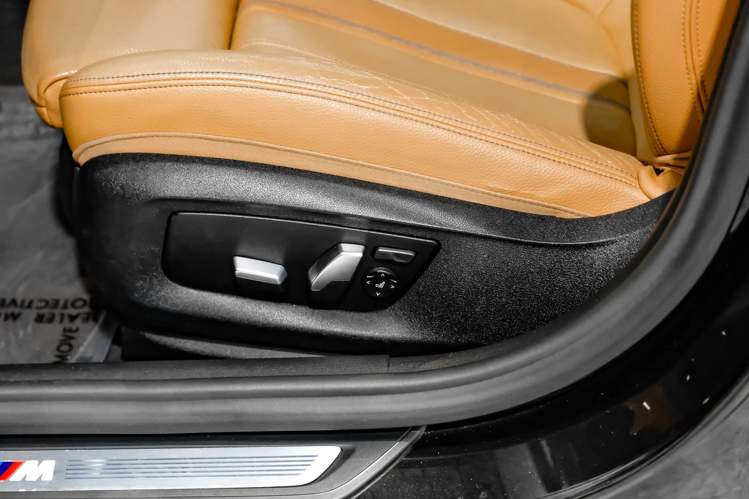 Used 2017 BMW 540i RWD image 32