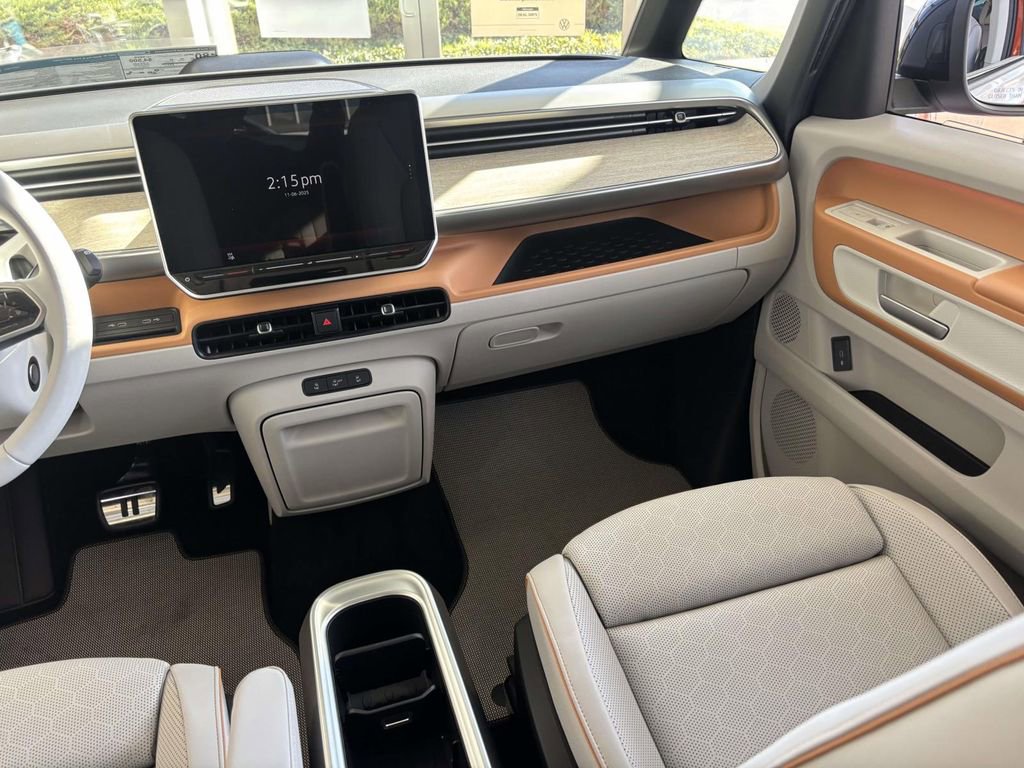 New 2025 Volkswagen ID. Buzz Pro S Plus image 28