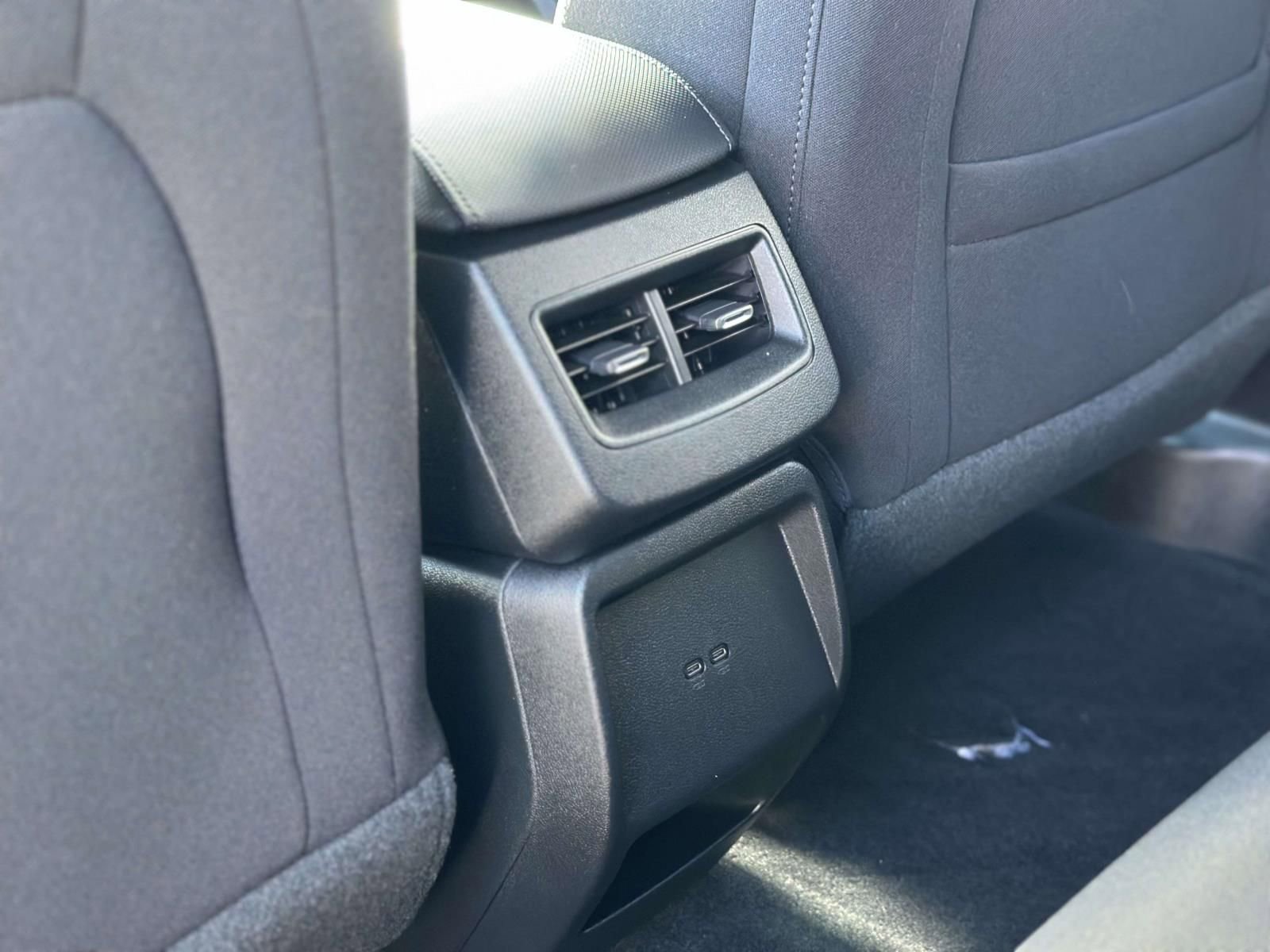 Certified 2026 Chevrolet Equinox EV LT image 9