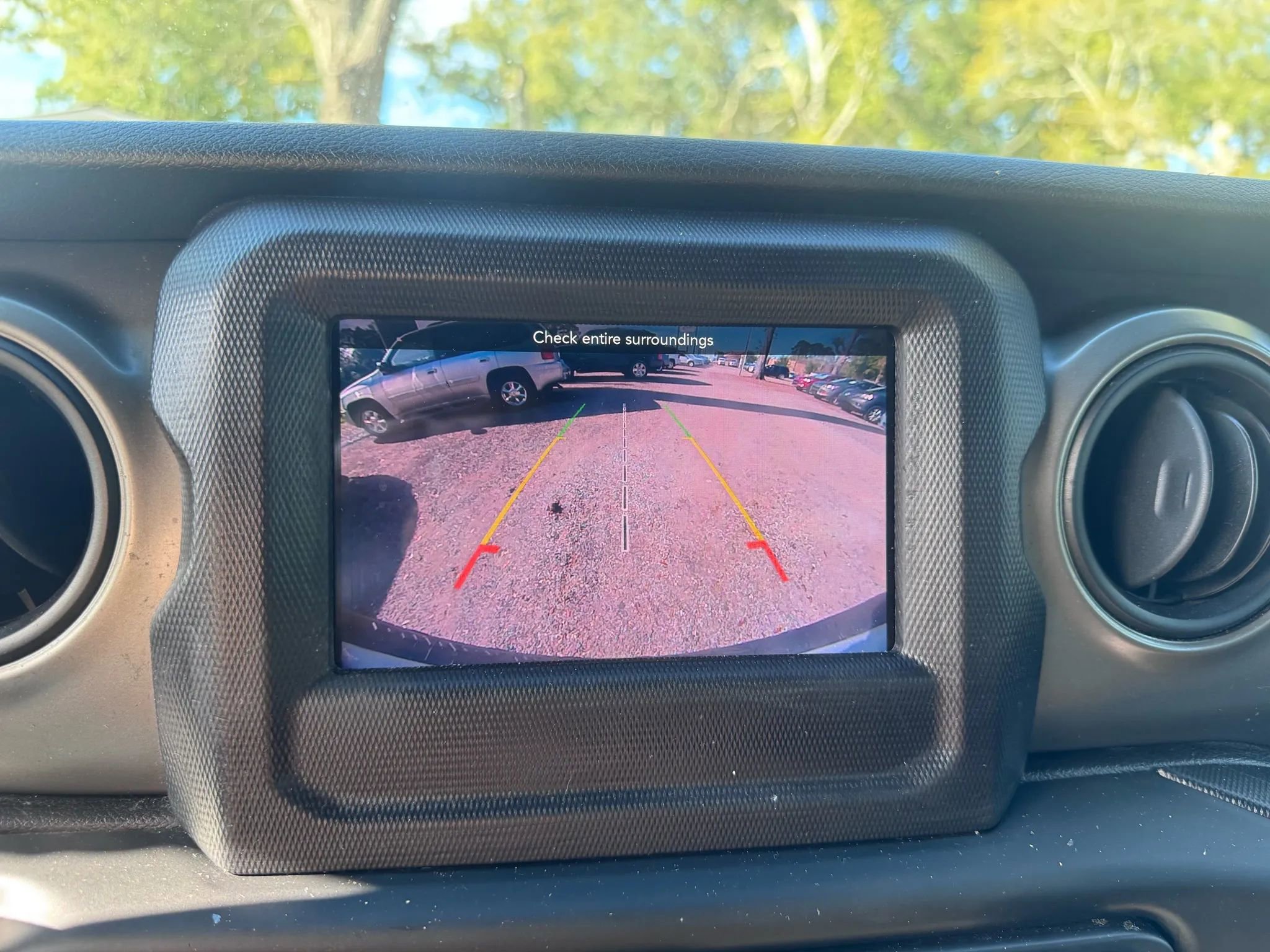 Used 2018 Jeep Wrangler Unlimited Sport S image 22