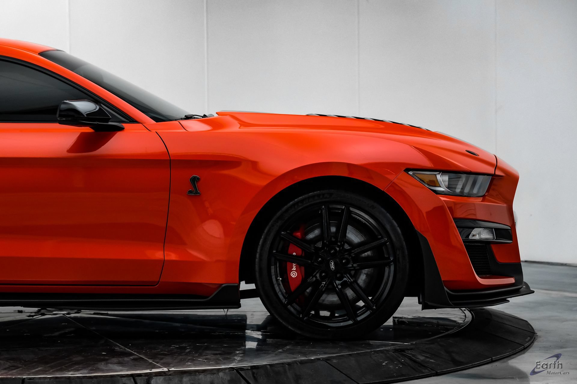 Used 2022 Ford Mustang Shelby GT500 w/ Technology Package RWD image 18