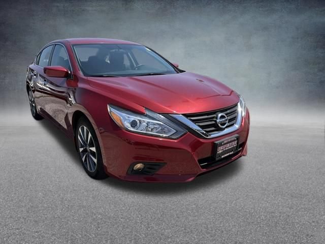 Used 2017 Nissan Altima 2.5 SV FWD image 4
