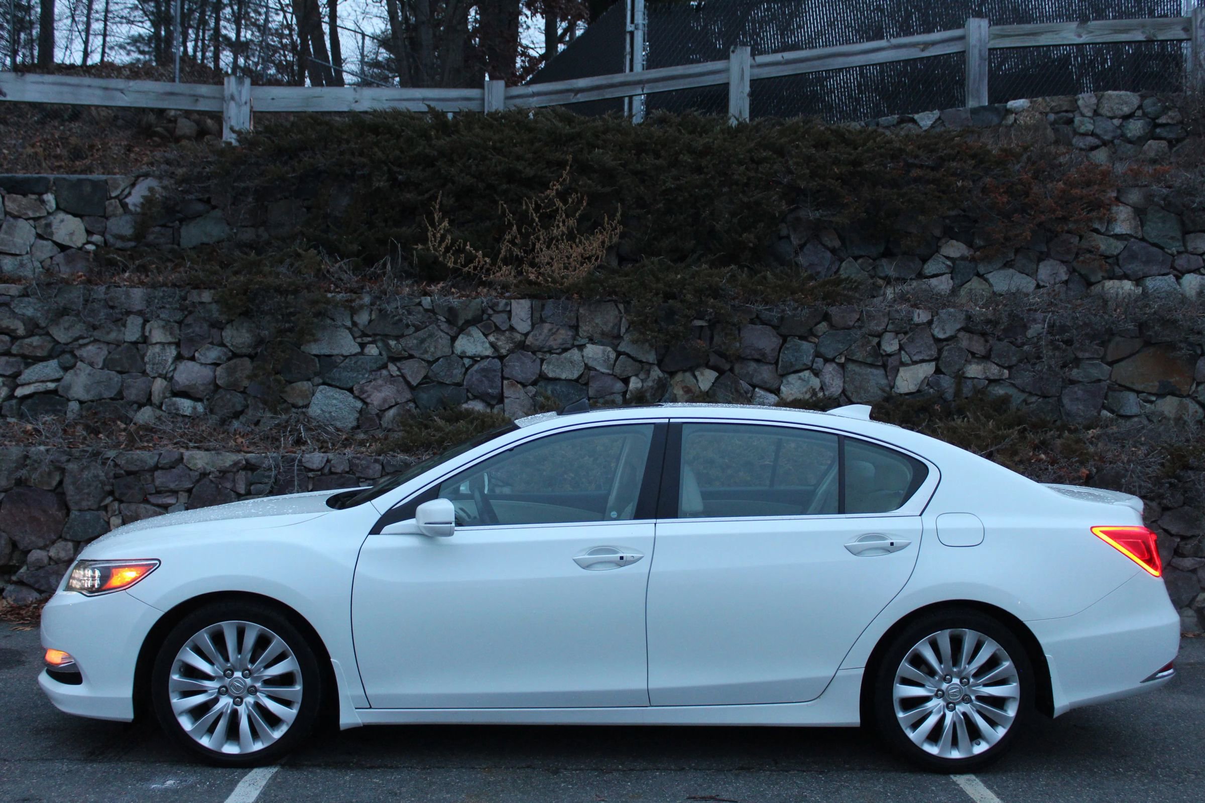 Used 2015 Acura RLX w/ Technology Package image 6