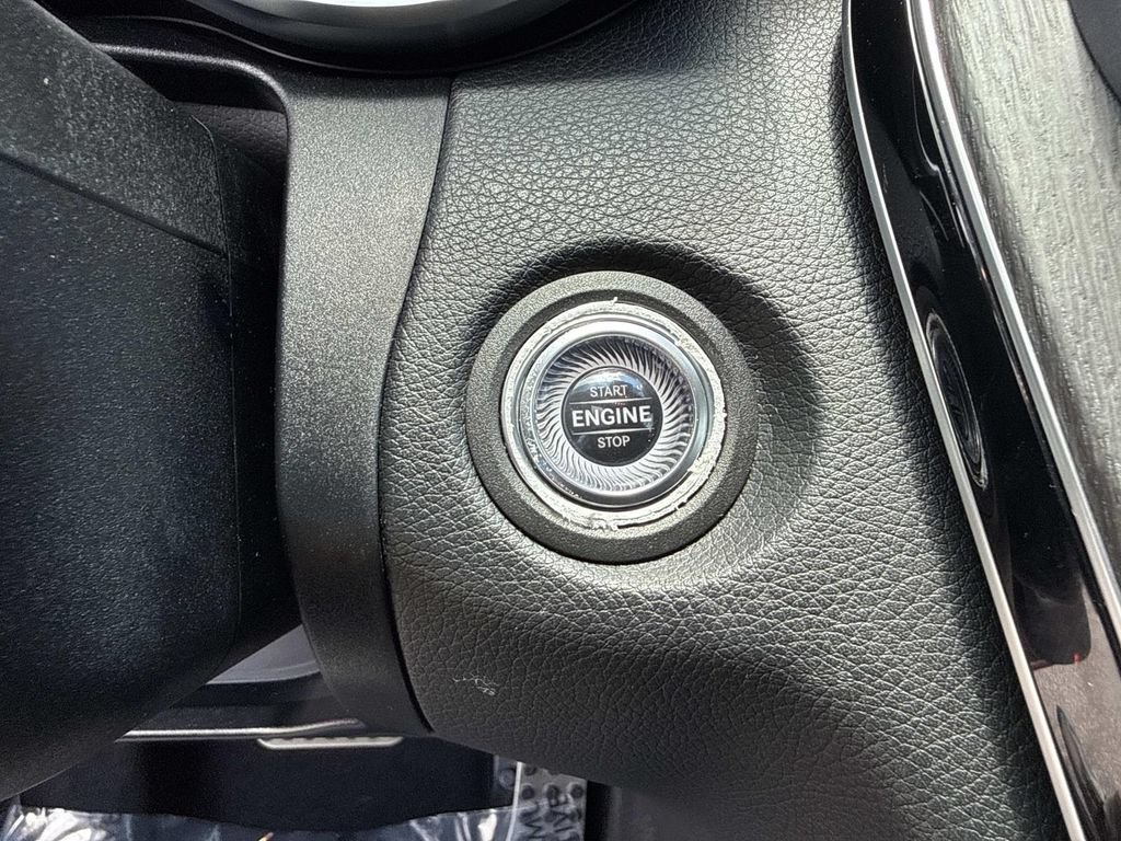 Used 2021 Mercedes-Benz C 43 AMG 4MATIC Sedan image 35