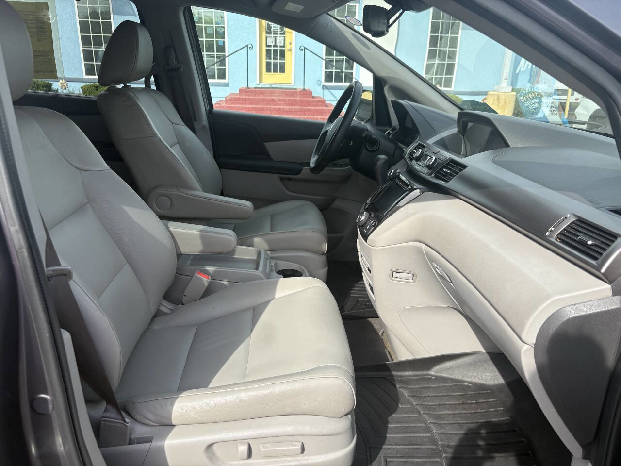 Used 2015 Honda Odyssey Touring image 20