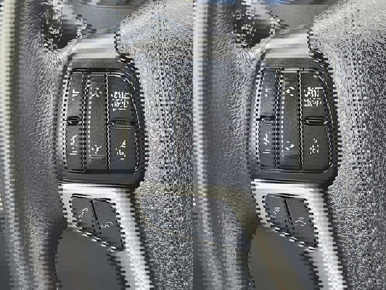 Used 2018 Toyota Sienna XLE image 27