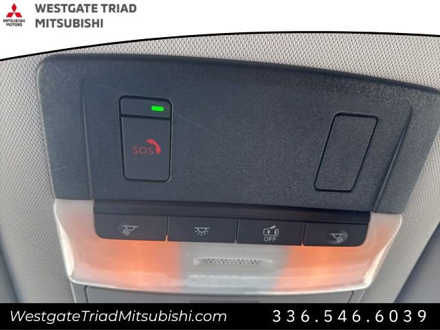 Used 2022 Nissan Pathfinder SV image 21