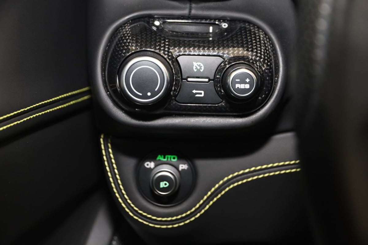 Used 2022 Ferrari Portofino M RWD image 51