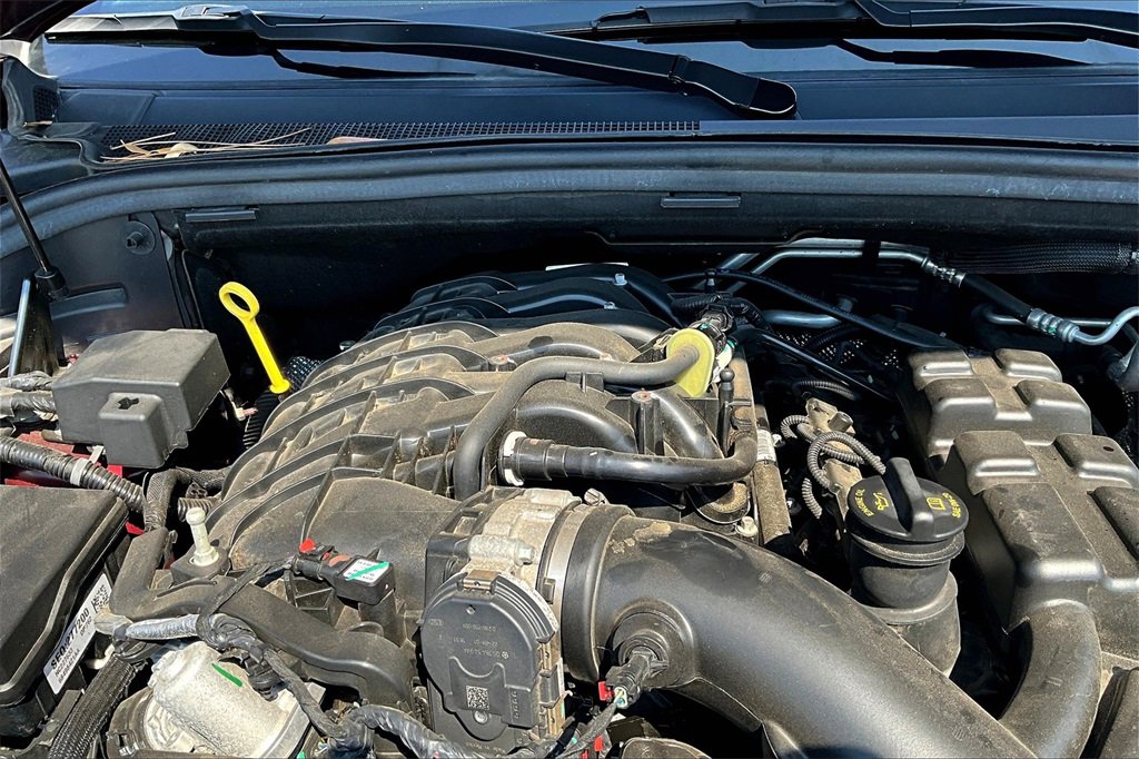 Used 2022 Dodge Durango GT image 25