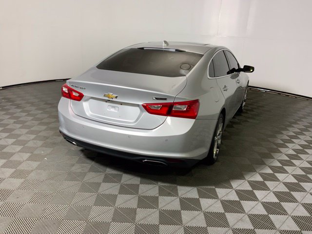 Used 2017 Chevrolet Malibu Premier w/ Premier Sun and Wheel Package FWD image 7