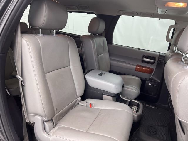 Used 2019 Toyota Sequoia Platinum image 24